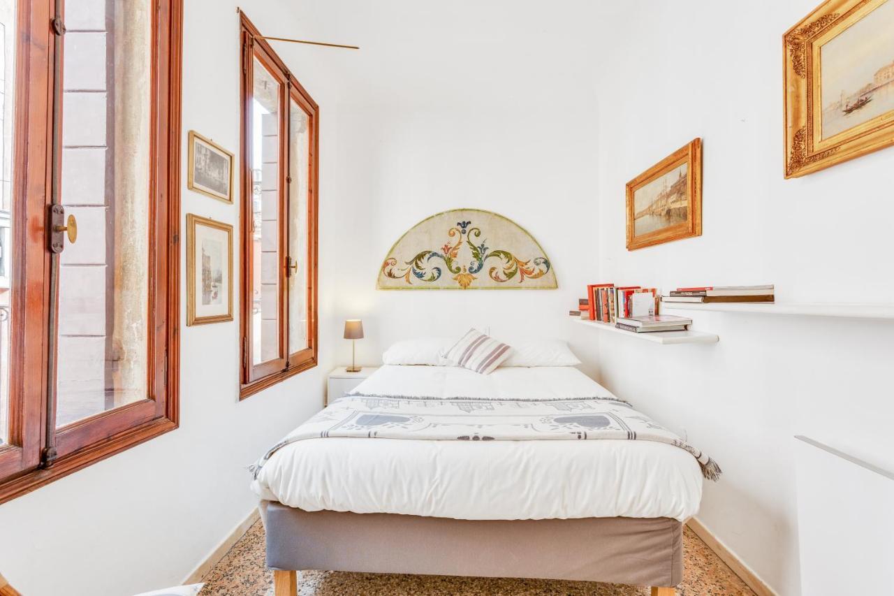 Ca Lu Vintage Flat Con Vista Su San Marco! Apartment เวนิส ภายนอก รูปภาพ
