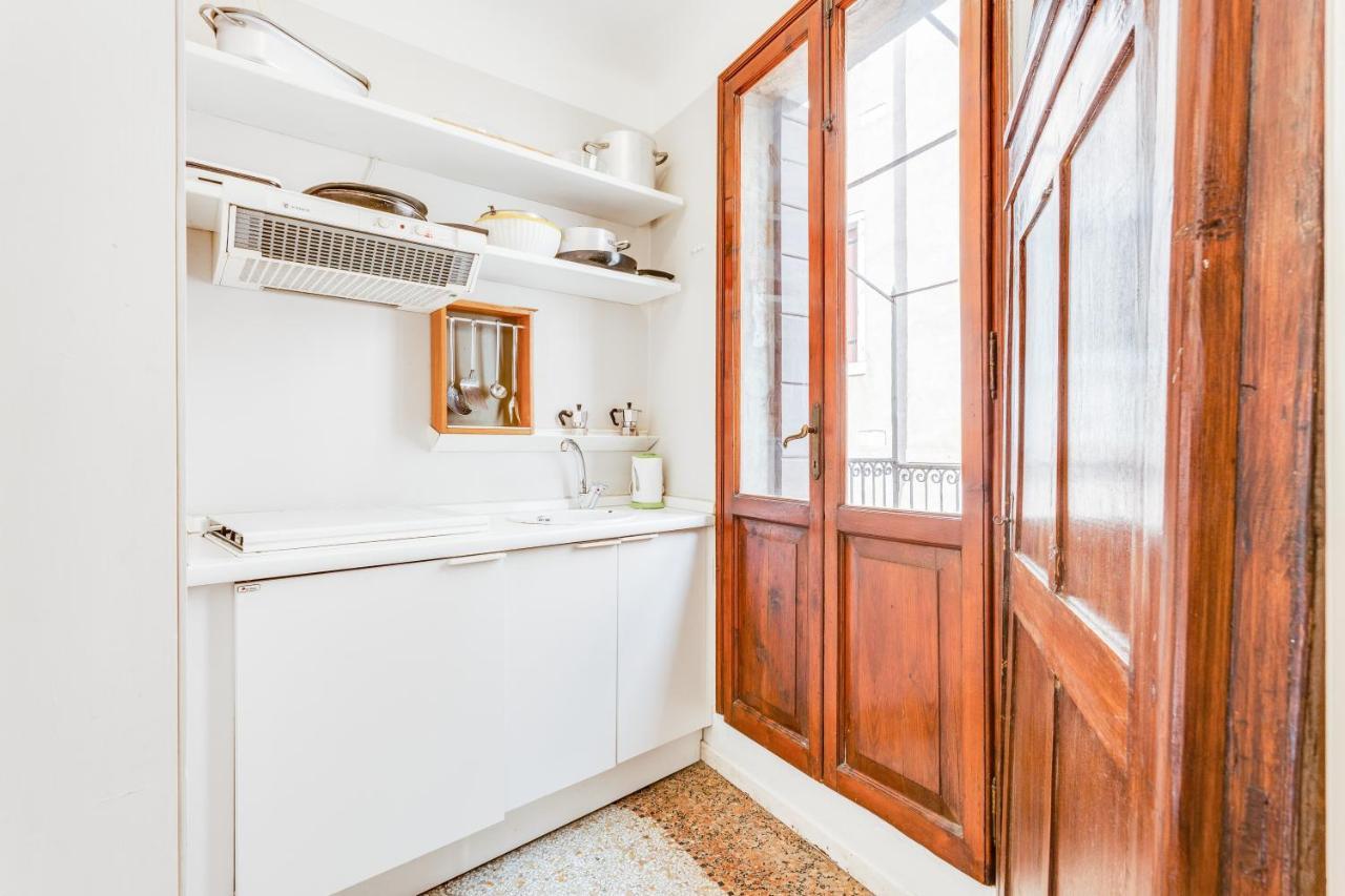 Ca Lu Vintage Flat Con Vista Su San Marco! Apartment เวนิส ภายนอก รูปภาพ