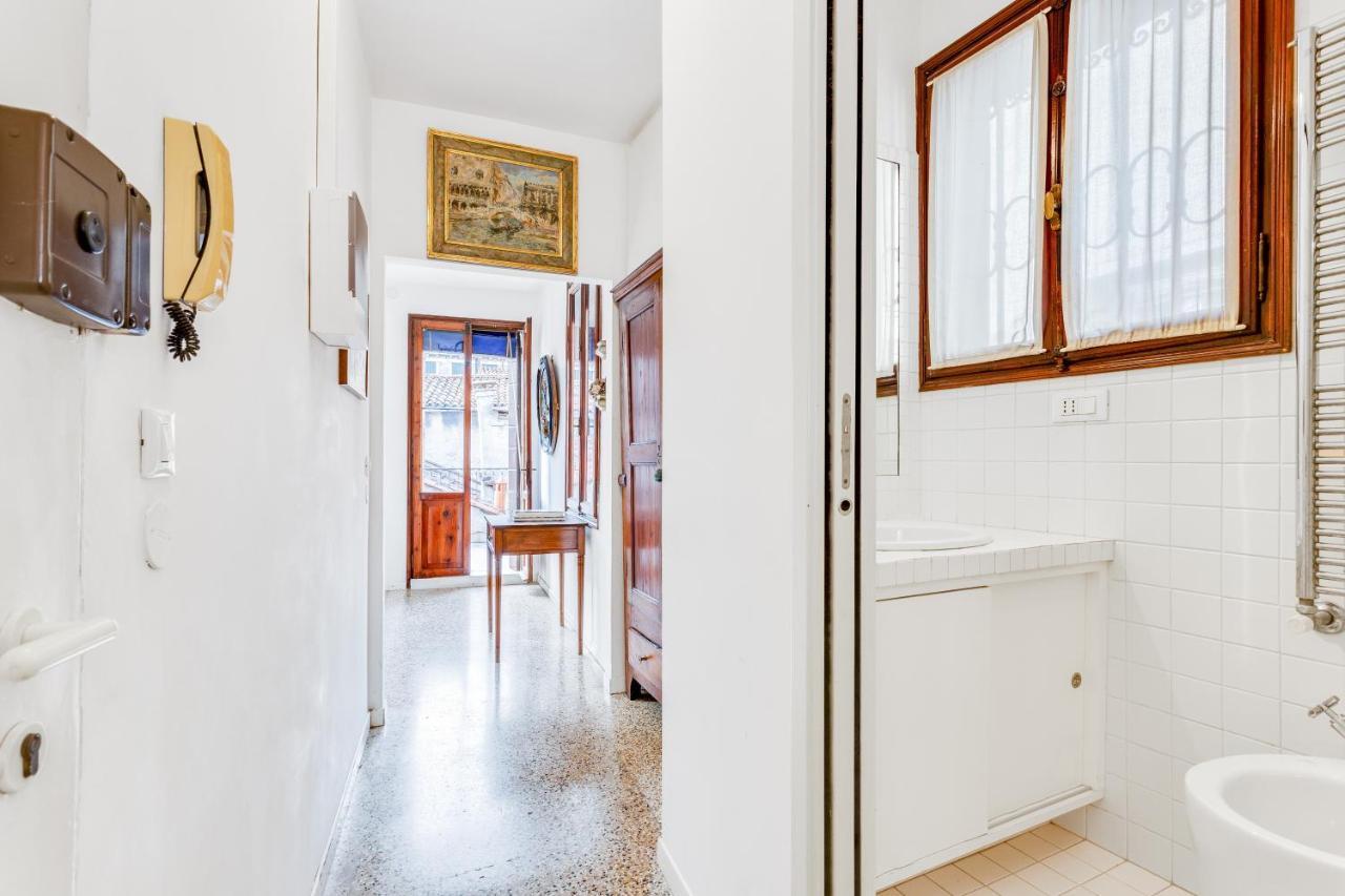 Ca Lu Vintage Flat Con Vista Su San Marco! Apartment เวนิส ภายนอก รูปภาพ